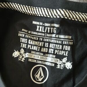 Volcom XXL men’s T-shirt brand new with tags